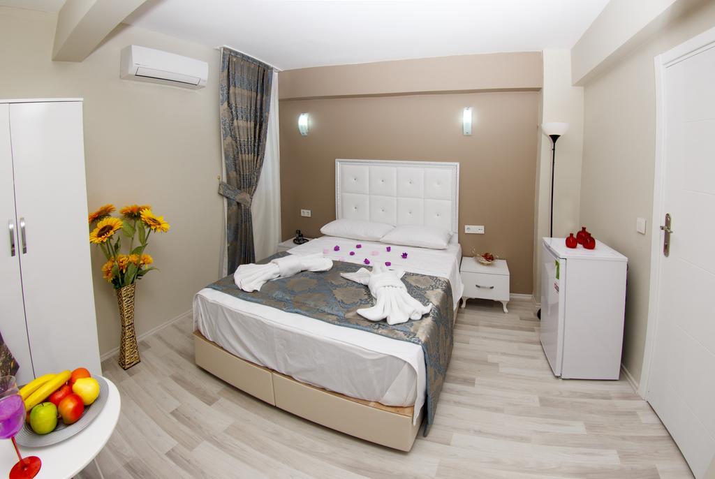 Nisan'S Hotel Istanbul Room photo