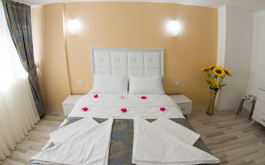 Nisan'S Hotel Istanbul Room photo