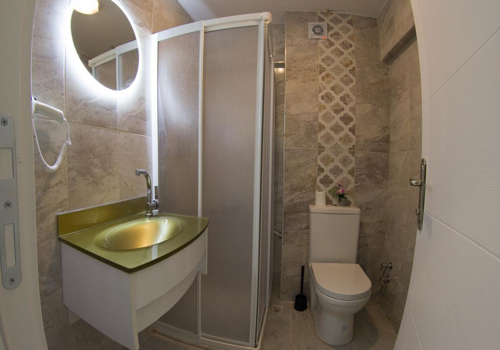 Nisan'S Hotel Istanbul Room photo