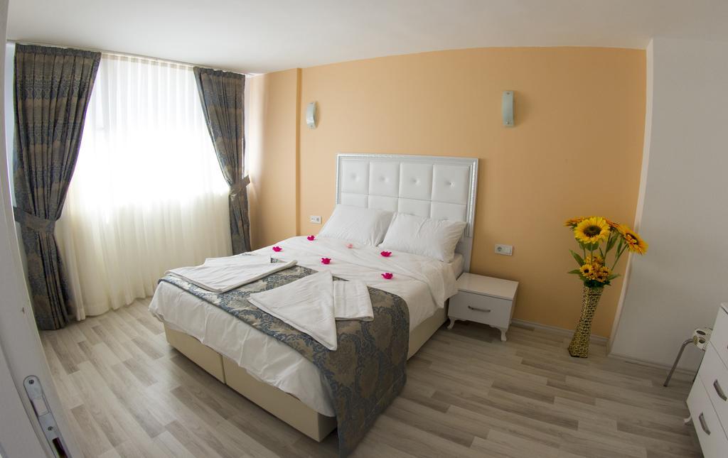 Nisan'S Hotel Istanbul Room photo
